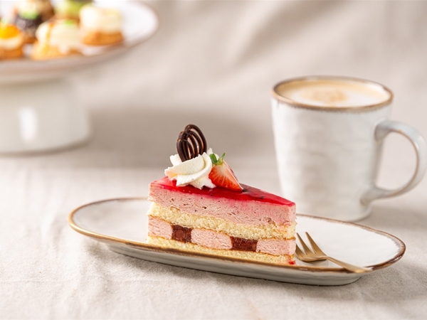 Aardbeienbavaroise gebakje