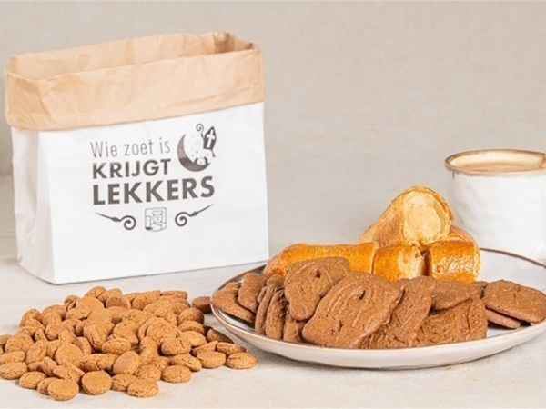 Sintpakket lekkers paperbag